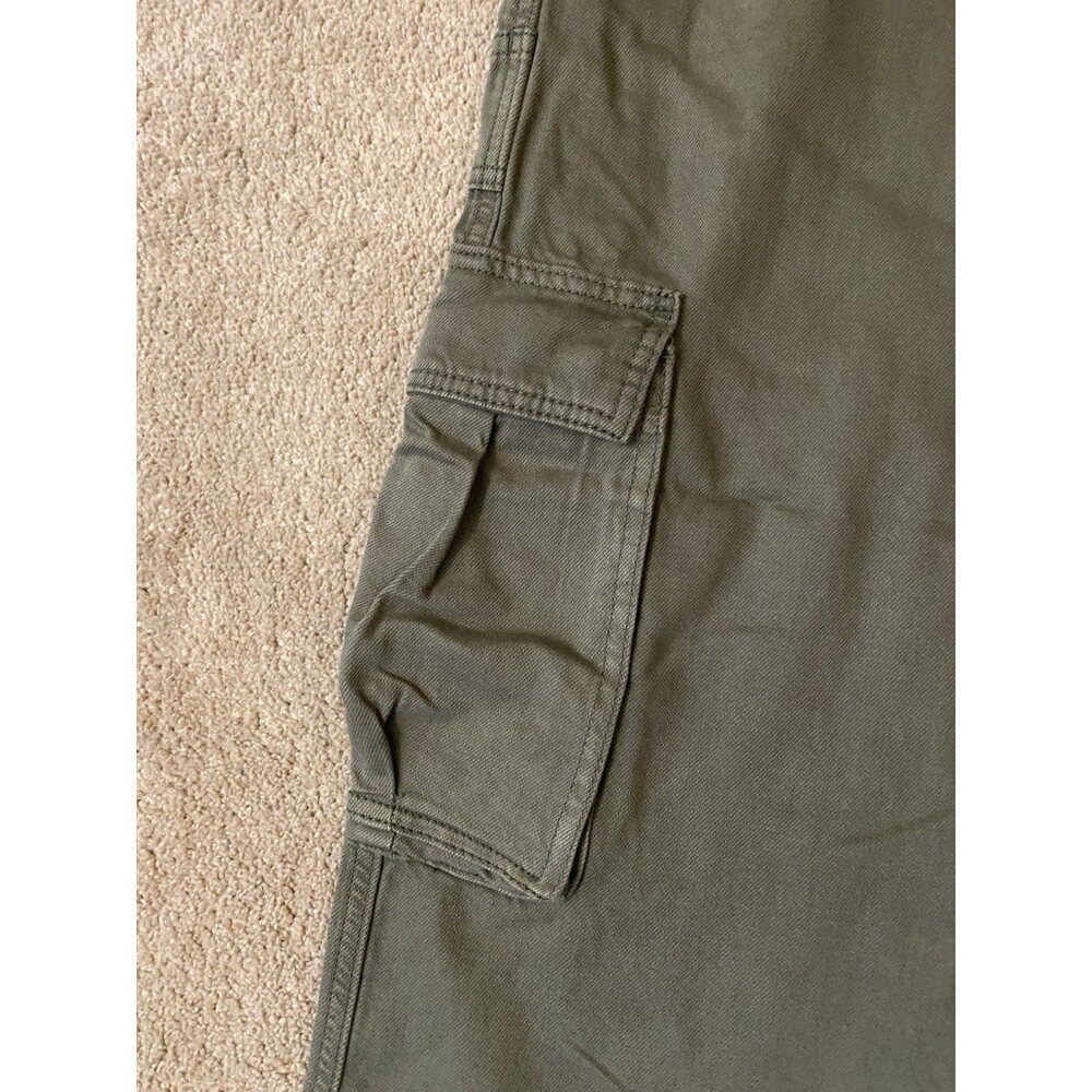 Wild Fable Mid-Rise Wide Leg Baggy Cargo Pants Camo Green Women’s Size 8 - Picture 10 of 16